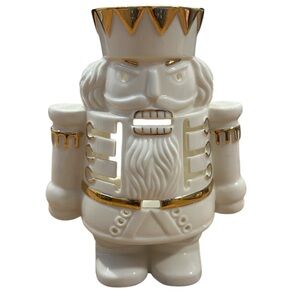 Mikasa Ivory and Gold Porcelain Nutcracker Tea light Holder